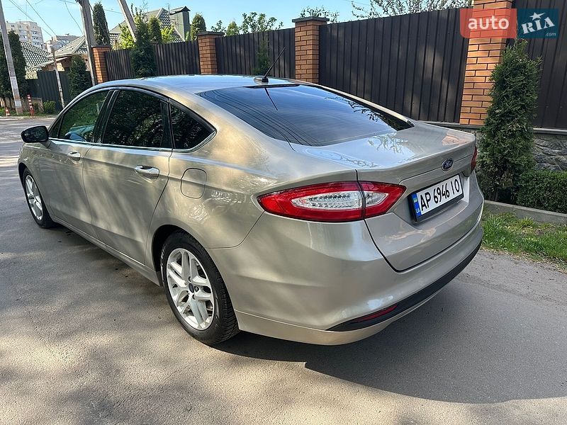 Седан Ford Fusion 2015 в Вінниці
