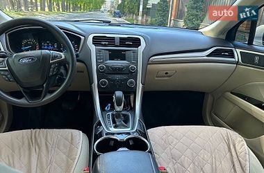 Седан Ford Fusion 2015 в Вінниці