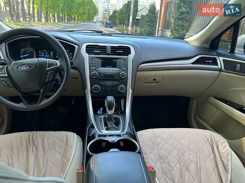 Седан Ford Fusion 2015 в Вінниці