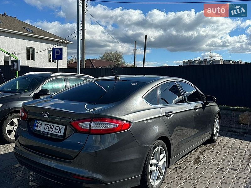 Седан Ford Fusion 2016 в Білій Церкві