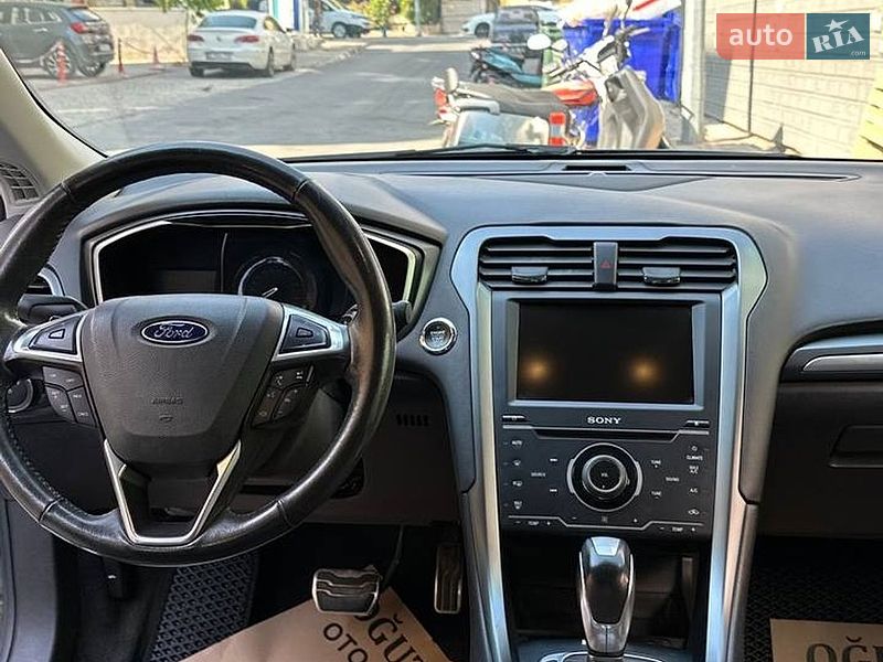 Седан Ford Fusion 2015 в Ірпені