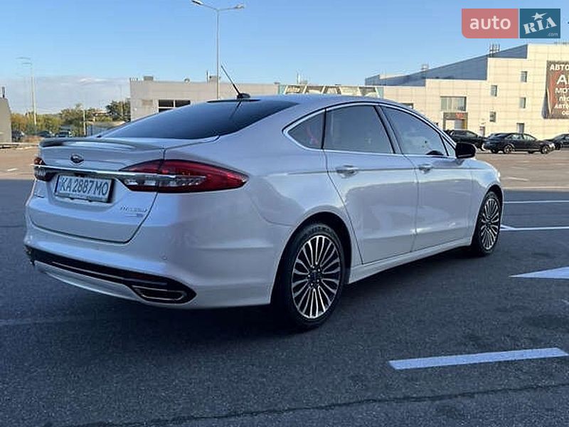 Седан Ford Fusion 2018 в Киеве