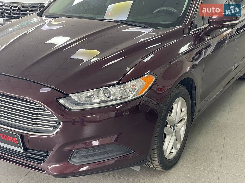 Седан Ford Fusion 2013 в Киеве
