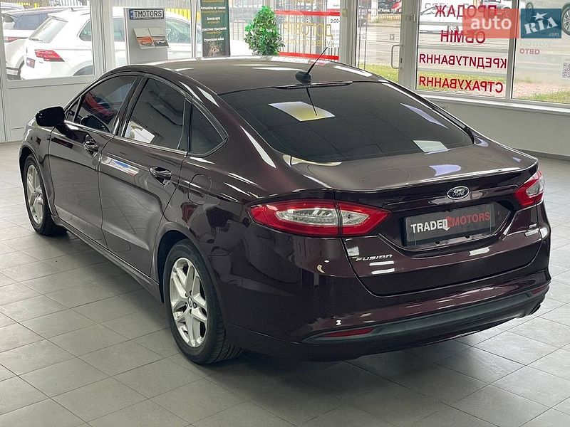 Седан Ford Fusion 2013 в Киеве