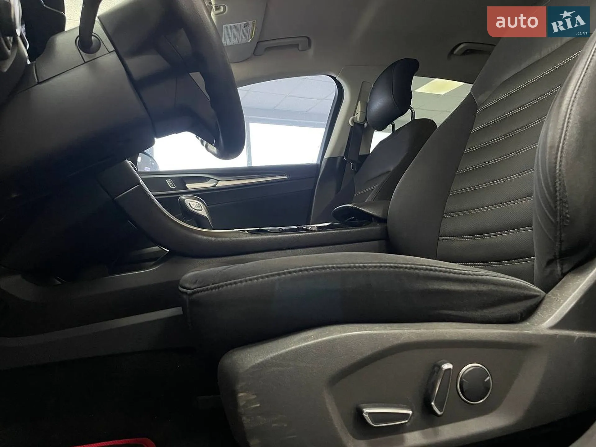 2013 Ford Fusion - мініатюра 20