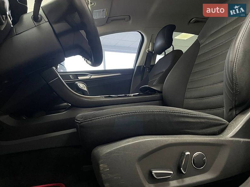 Седан Ford Fusion 2013 в Киеве