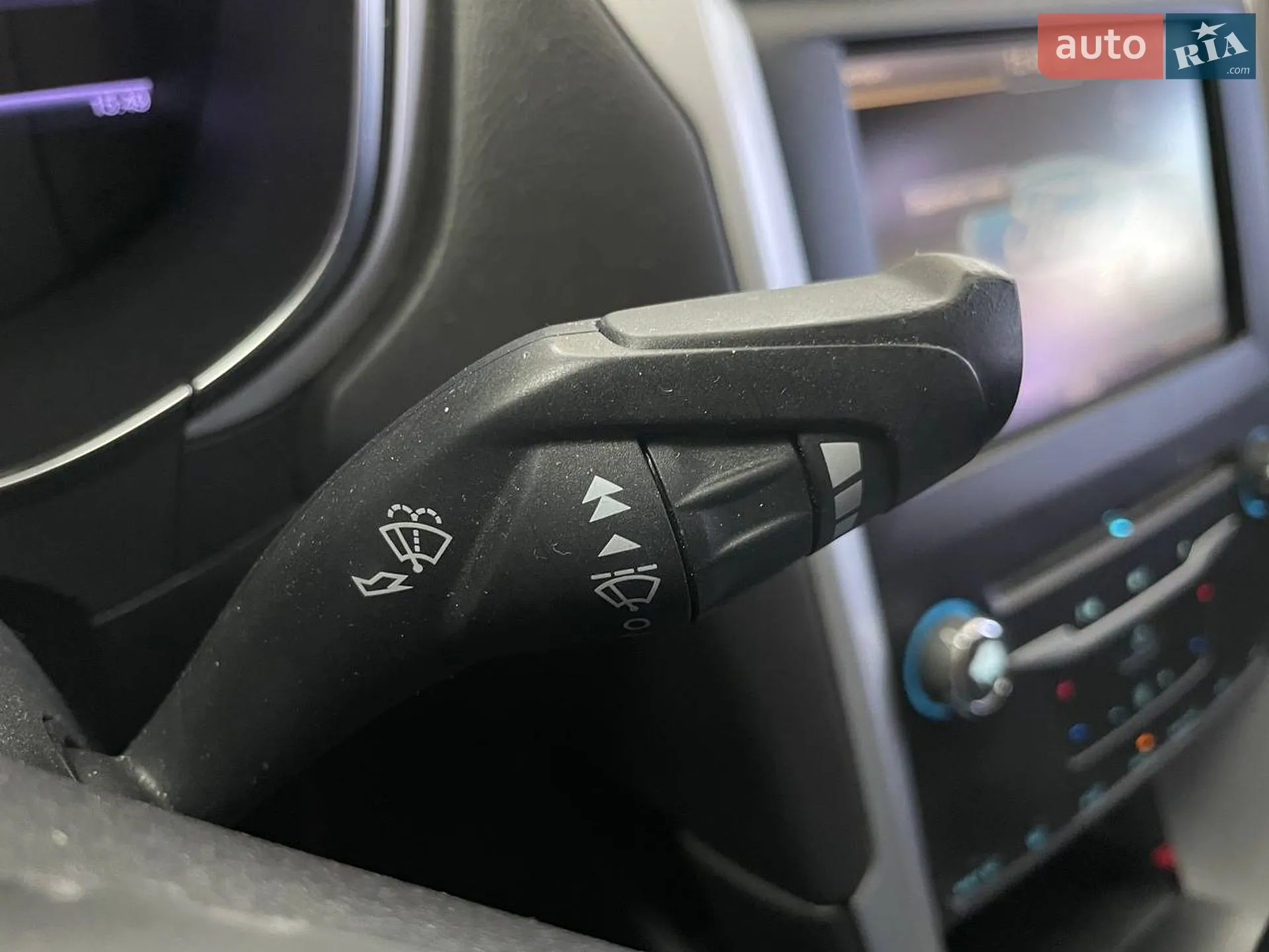 2013 Ford Fusion - мініатюра 26