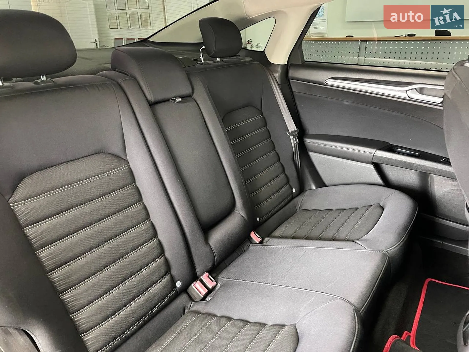 2013 Ford Fusion - мініатюра 35