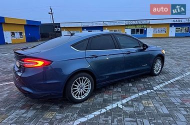 Седан Ford Fusion 2017 в Житомирі