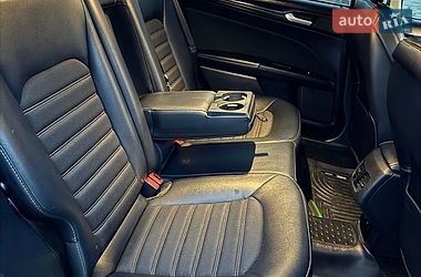Седан Ford Fusion 2017 в Житомирі