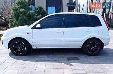 Хетчбек Ford Fusion 2012 в Звягелі