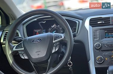 Седан Ford Fusion 2015 в Одессе
