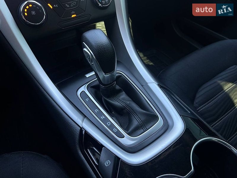 Седан Ford Fusion 2015 в Одессе