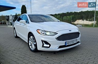 Седан Ford Fusion 2019 в Могилев-Подольске