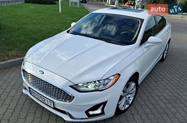 Седан Ford Fusion 2019 в Могилев-Подольске