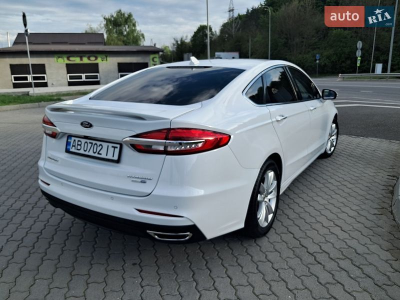 Седан Ford Fusion 2019 в Могилев-Подольске
