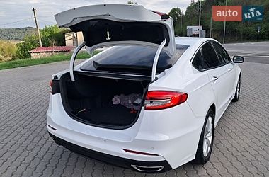 Седан Ford Fusion 2019 в Могилев-Подольске