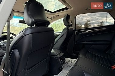 Седан Ford Fusion 2016 в Трускавце