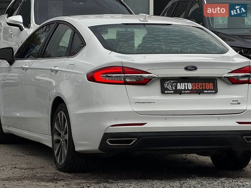 Седан Ford Fusion 2020 в Харькове