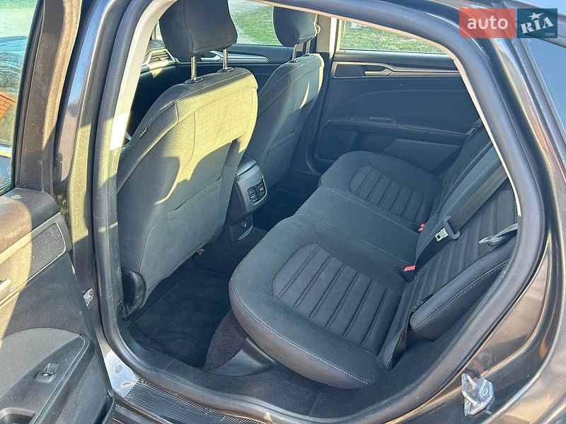 Седан Ford Fusion 2018 в Конотопі