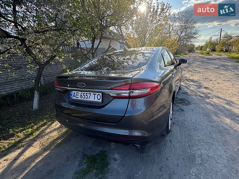 Седан Ford Fusion 2016 в Днепре