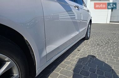 Седан Ford Fusion 2017 в Львові