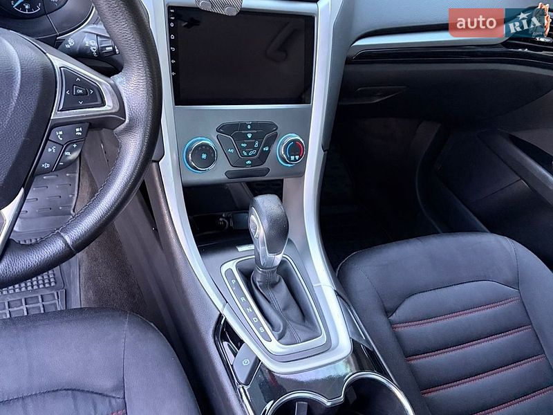 Седан Ford Fusion 2014 в Киеве