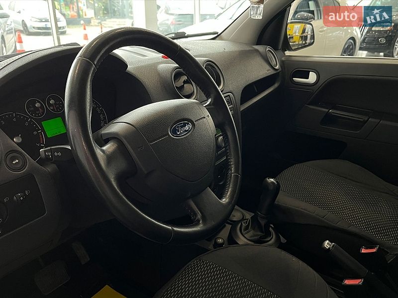 Хетчбек Ford Fusion 2007 в Львові