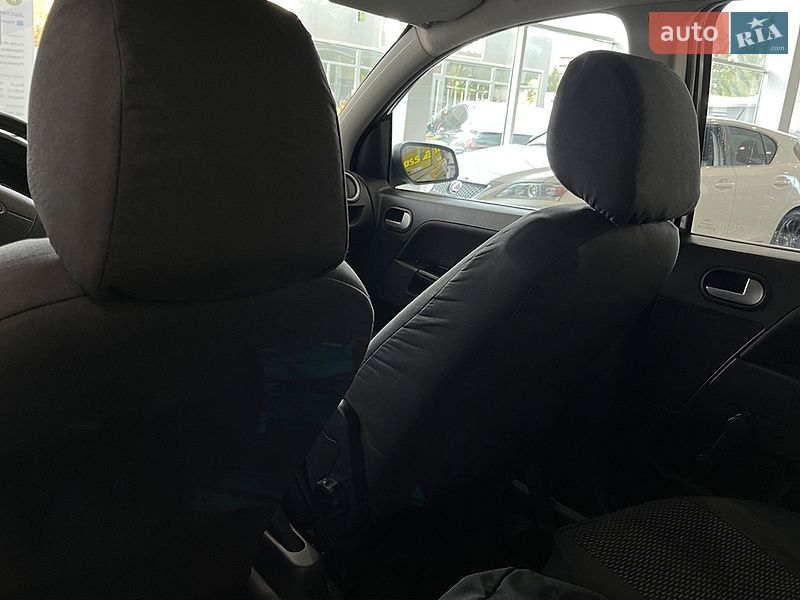 Хетчбек Ford Fusion 2007 в Львові