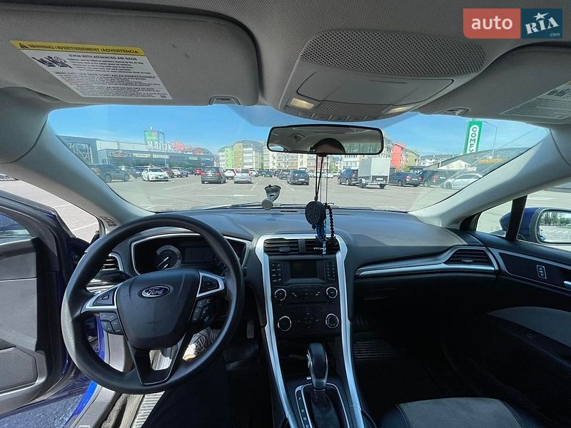 Седан Ford Fusion 2015 в Києві