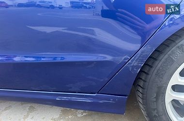 Седан Ford Fusion 2014 в Києві