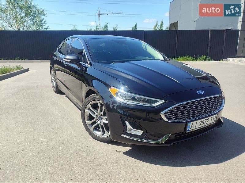 Ford Fusion 2020