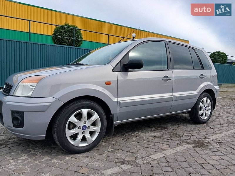 Ford Fusion 2011