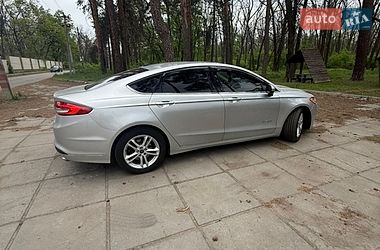 Седан Ford Fusion 2018 в Полтаве