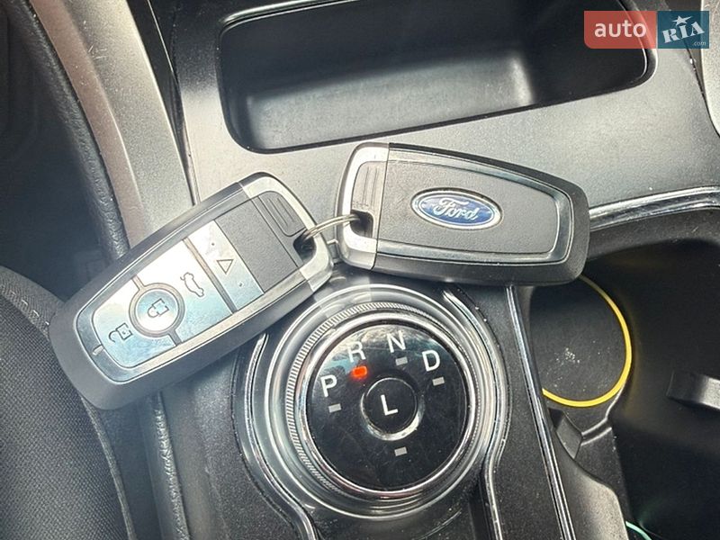 Седан Ford Fusion 2018 в Полтаве
