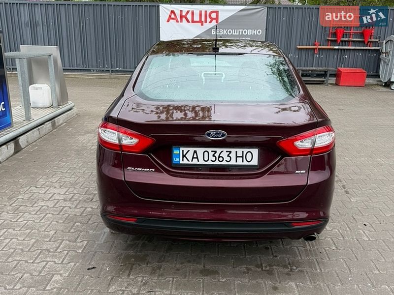 Седан Ford Fusion 2012 в Киеве