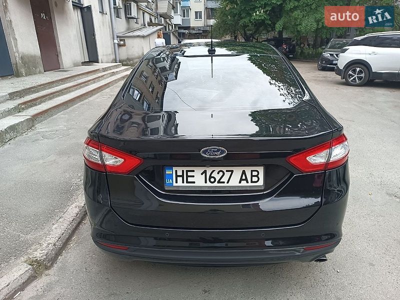 Седан Ford Fusion 2016 в Дніпрі