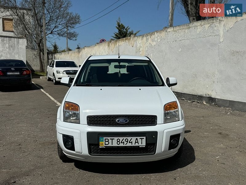 Хетчбек Ford Fusion 2011 в Чорноморську