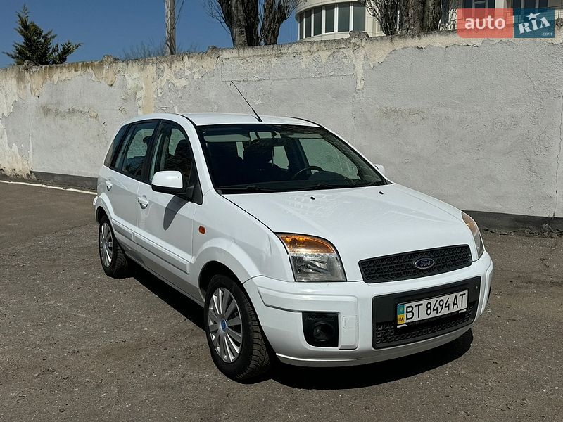 Хетчбек Ford Fusion 2011 в Чорноморську