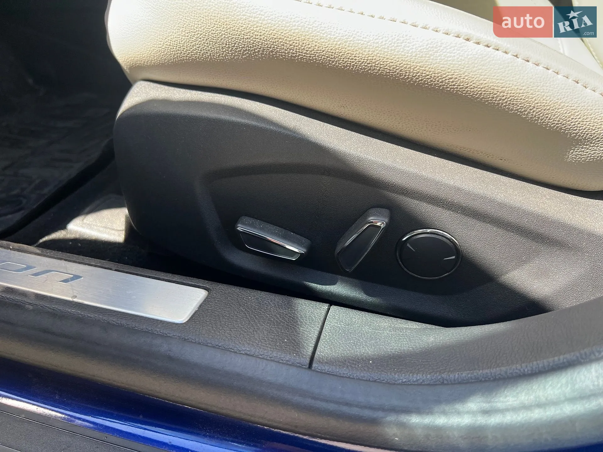 2015 Ford Fusion - мініатюра 28