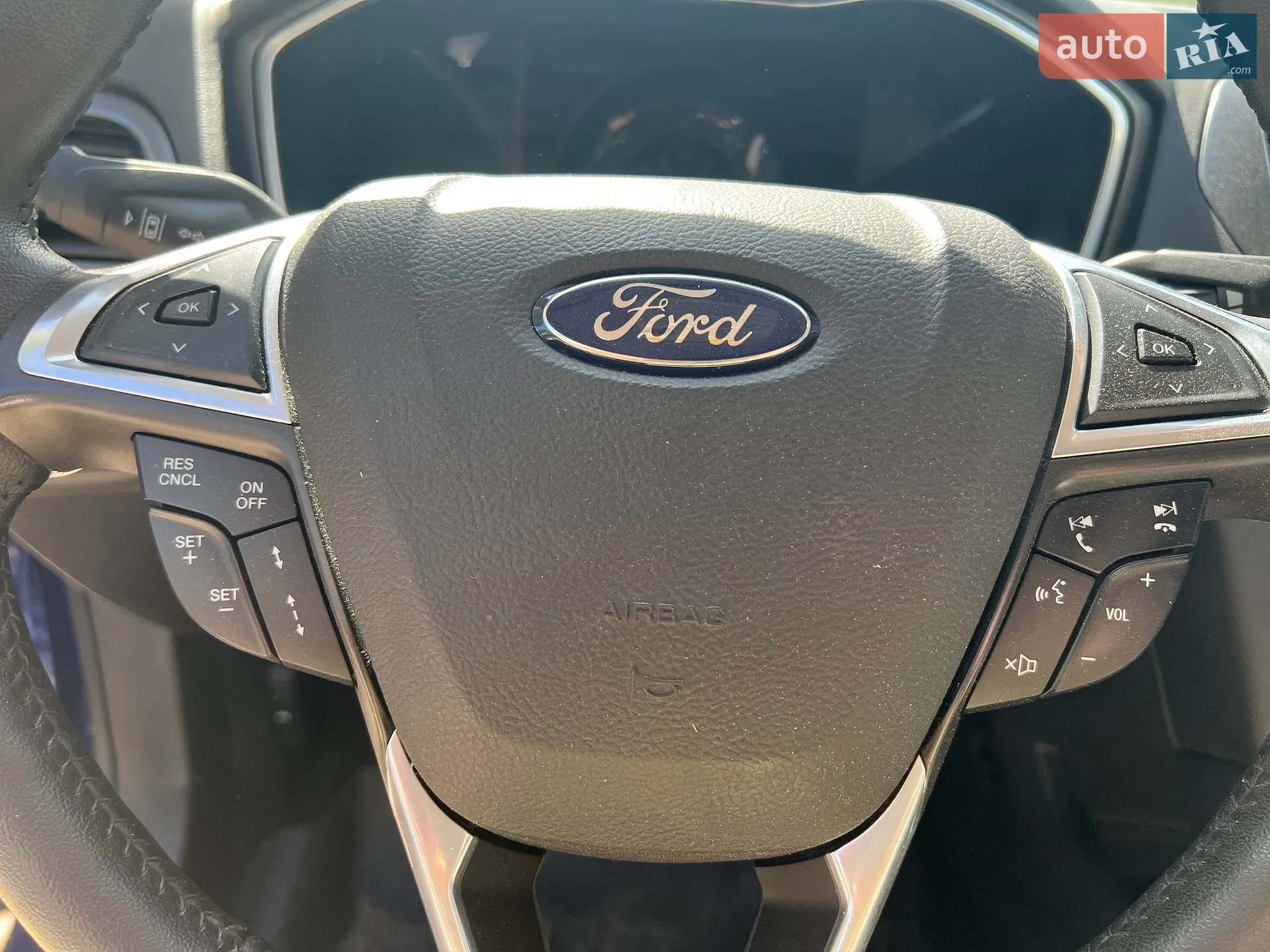 2015 Ford Fusion - мініатюра 33