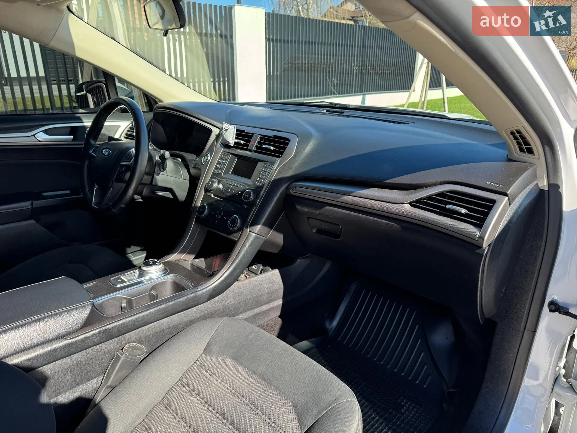 2017 Ford Fusion - мініатюра 38