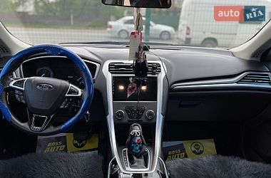 Седан Ford Fusion 2016 в Коломые