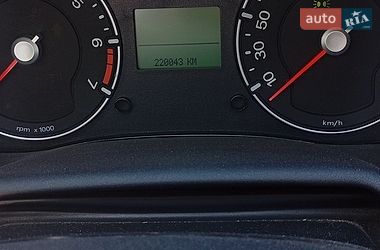 Хетчбек Ford Fusion 2006 в Житомирі