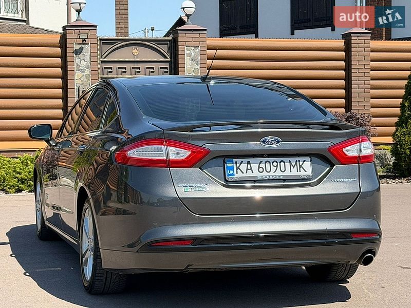 Седан Ford Fusion 2015 в Борисполе