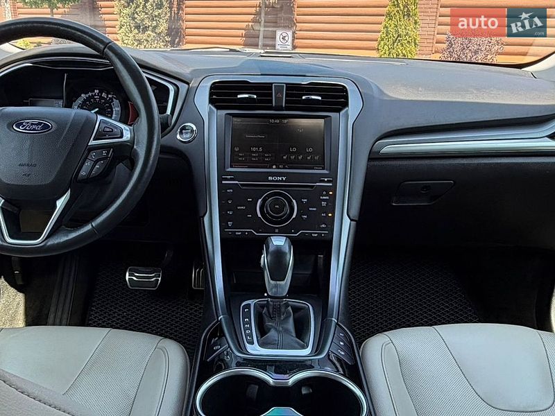 Седан Ford Fusion 2015 в Борисполе