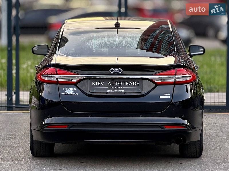 Седан Ford Fusion 2017 в Киеве