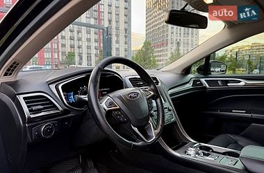 Седан Ford Fusion 2017 в Киеве