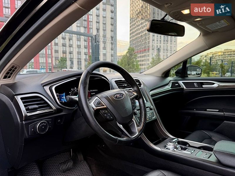 Седан Ford Fusion 2017 в Киеве