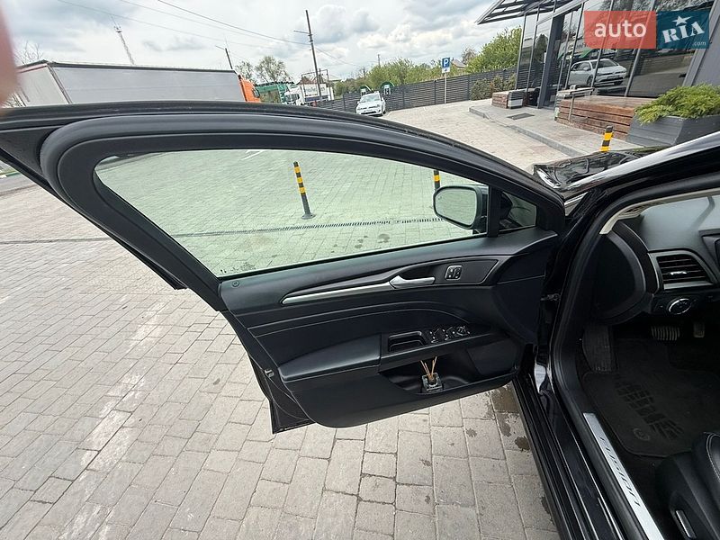 Седан Ford Fusion 2019 в Каменке-Бугской